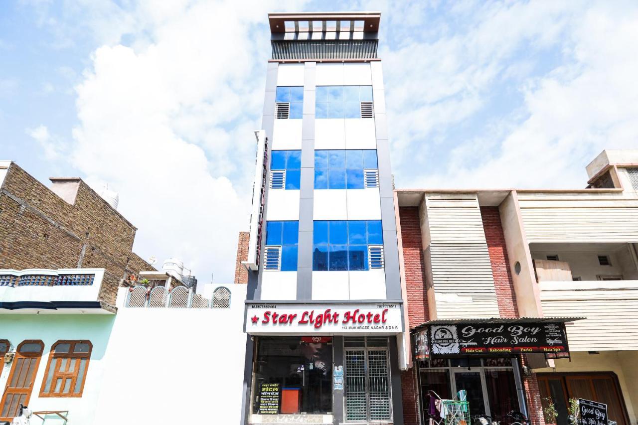 Oyo 71693 Starlight Hotel Gangānagar Εξωτερικό φωτογραφία