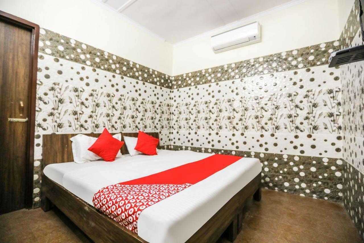 Oyo 71693 Starlight Hotel Gangānagar Εξωτερικό φωτογραφία