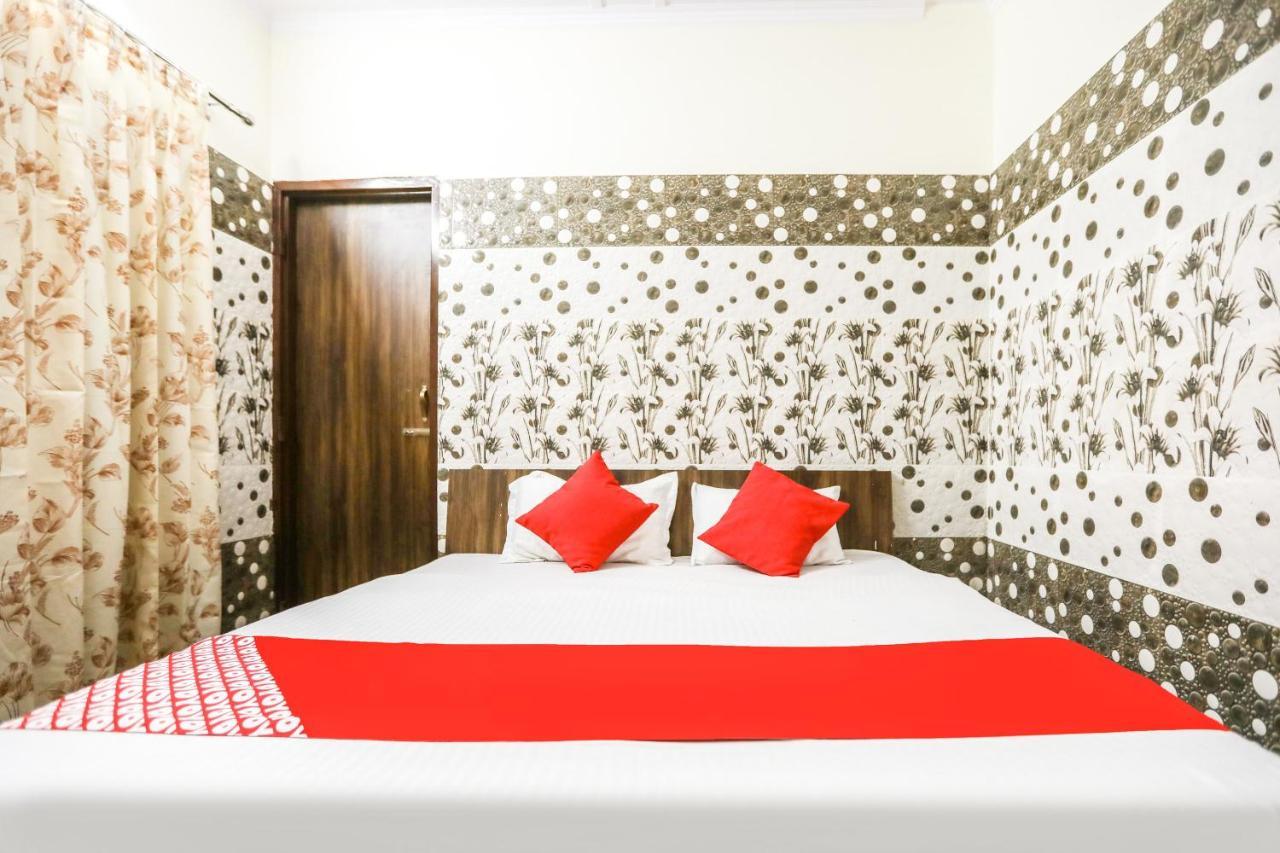 Oyo 71693 Starlight Hotel Gangānagar Εξωτερικό φωτογραφία